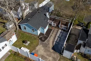 10R Barnes St, Wareham, MA 02571 - Photo 25