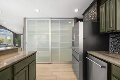11 Sunset Ln, Shrewsbury, MA 01545 - Photo 11