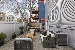 17 Cameron Ave, Cambridge, MA 02410 - Photo 3