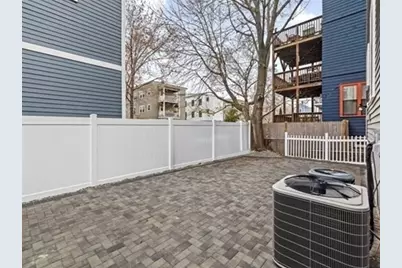 17 Cameron Avenue #17, Cambridge, MA 02410 - Photo 5