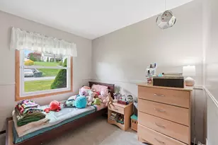 3 Vinal St, Hudson, MA 01749 - Photo 13
