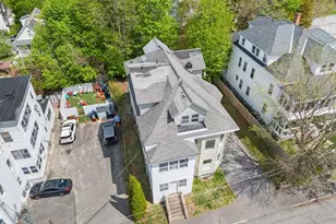 19 Francis St, Fitchburg, MA 01420 - Photo 3