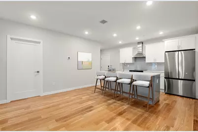 267 Old Colony #310, Boston, MA 02127 - Photo 3