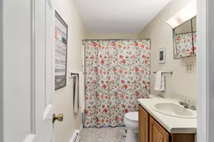 38 Waltham St, Woburn, MA 01801 - Photo 21
