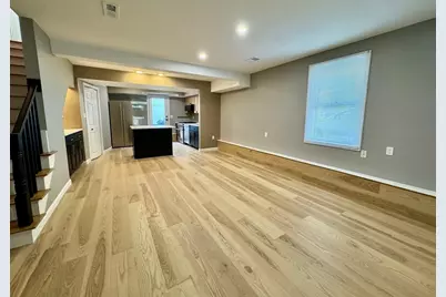 91 Bolton St #1, Boston, MA 02127 - Photo 3