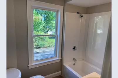 20 Buckminster St, Framingham, MA 01702 - Photo 9