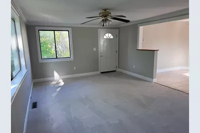 20 Buckminster St, Framingham, MA 01702 - Photo 11