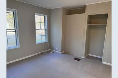 20 Buckminster St, Framingham, MA 01702 - Photo 5
