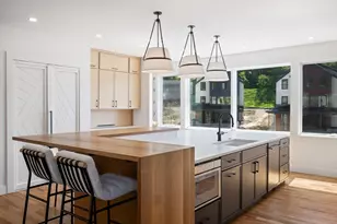 11 Mary Kenney Way, Medford, MA 02155 - Photo 3