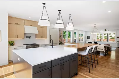 11 Mary Kenney Way, Medford, MA 02155 - Photo 23