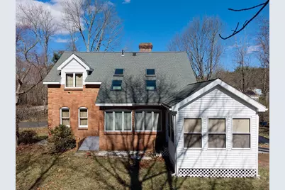 423 Goldthwaite Rd, Northbridge, MA 01588 - Photo 3