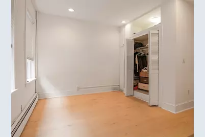 22 Irving St #2, Boston, MA 02114 - Photo 3