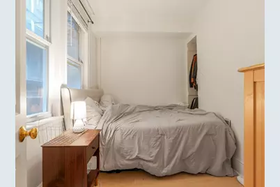 22 Irving St #2, Boston, MA 02114 - Photo 7