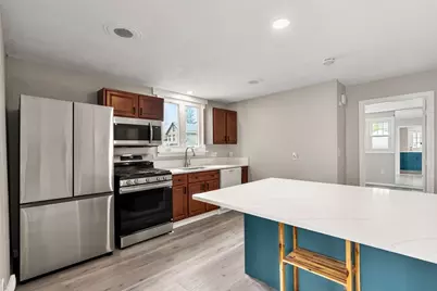 4-6 West Street, Medford, MA 02155 - Photo 5