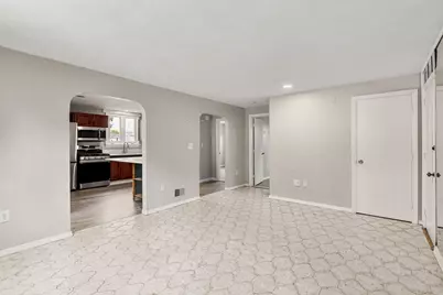 4-6 West Street, Medford, MA 02155 - Photo 7