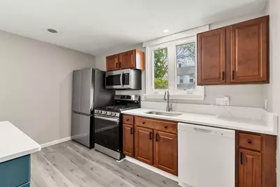 4-6 West Street, Medford, MA 02155 - Photo 5