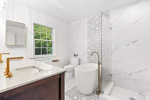 7 Sherman Pl, Winchester, MA 01890 - Photo 17