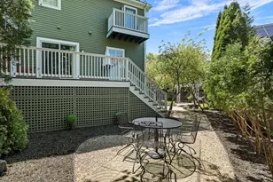 7 Sherman Pl, Winchester, MA 01890 - Photo 41