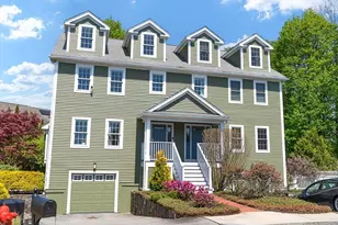 7 Sherman Pl, Winchester, MA 01890 - Photo 3