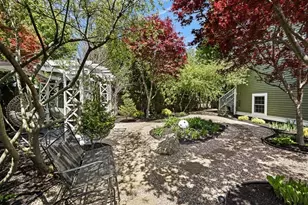 7 Sherman Pl, Winchester, MA 01890 - Photo 35