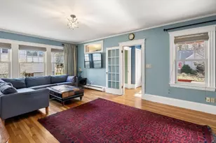 65 Harding St, Newton, MA 02465 - Photo 5