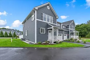 16 Ocean Pines Dr, Bourne, MA 02562 - Photo 3