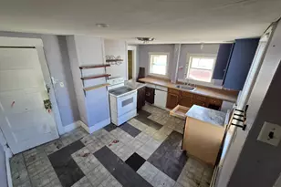 96 Chestnut St, Gardner, MA 01440 - Photo 3
