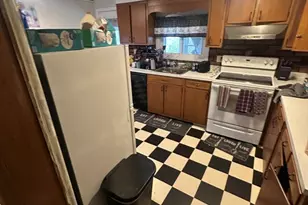 41 Maple Ave, Rutland, MA 01543 - Photo 9