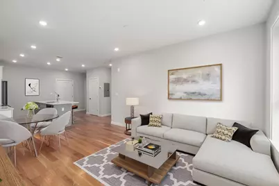 267 Old Colony #402, Boston, MA 02127 - Photo 3