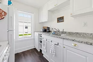 865 Washington St, Holliston, MA 01746 - Photo 33