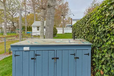 12 Winthrop Dr, Falmouth, MA 02536 - Photo 25