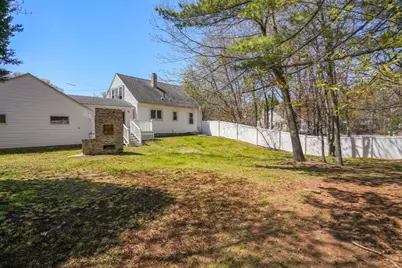 54 Meadowbrook Rd, Chelmsford, MA 01863 - Photo 3
