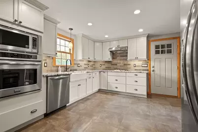 48 Beatrice Ln, Holliston, MA 01746 - Photo 7