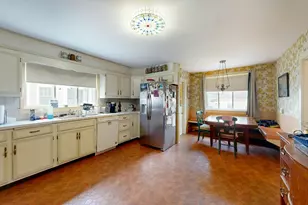 264 Court Rd, Winthrop, MA 02152 - Photo 7