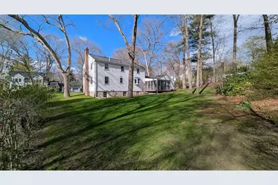 20 Colonial Rd, Hingham, MA 02043 - Photo 5