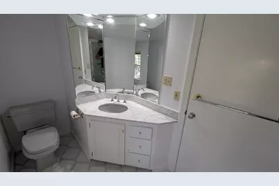 20 Colonial Rd, Hingham, MA 02043 - Photo 17