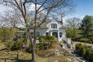 52 Rockledge Rd, Newton, MA 02461 - Photo 3