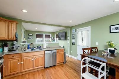 22 Quobaug Avenue, Oxford, MA 01540 - Photo 9