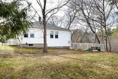 22 Quobaug Avenue, Oxford, MA 01540 - Photo 5