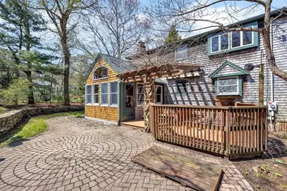 34 Hilltop Dr, Bourne, MA 02561 - Photo 5