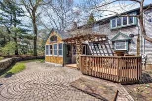 34 Hilltop Dr, Bourne, MA 02561 - Photo 5