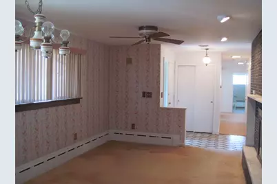 324 Hillside Rd, North Andover, MA 01845 - Photo 5