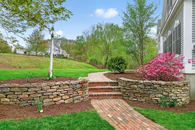19 Estabrook Ln, Berlin, MA 01503 - Photo 3