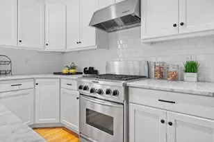 19 Estabrook Ln, Berlin, MA 01503 - Photo 7