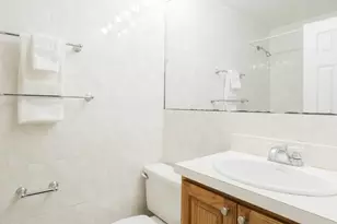 90 Warrenton St, Boston, MA 02116 - Photo 15