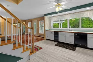 49 South St, Grafton, MA 01519 - Photo 15