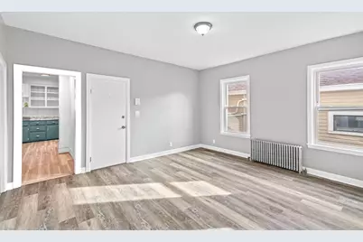 712-722 Eastern Ave #1, Fall River, MA 02723 - Photo 3