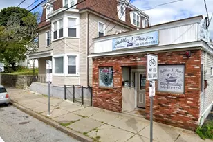 712 Eastern Ave, Fall River, MA 02723 - Photo 11