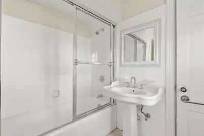 22 Lafayette Cir, Wellesley, MA 02482 - Photo 19