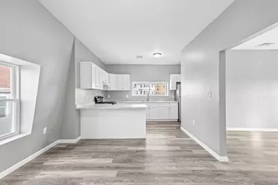 712-722 Eastern Ave #3, Fall River, MA 02723 - Photo 3